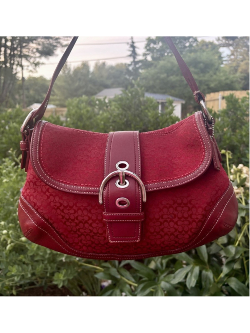Coach SoHo F10926 Vintage Y2K Cherry Red Signature C Canvas Shoulder Bag Buckle